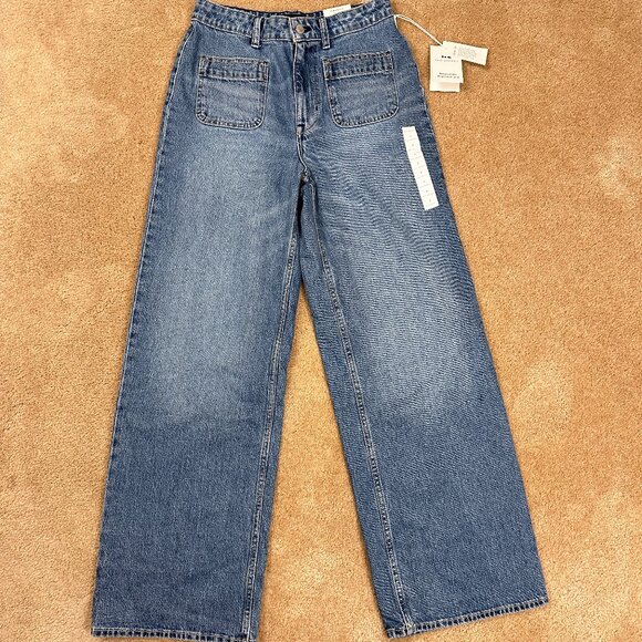 Free Assembly Patch Pocket Jeans Womens Blue Wide Leg Medium Wash Size 6 NWT New - Picture 1 of 10
